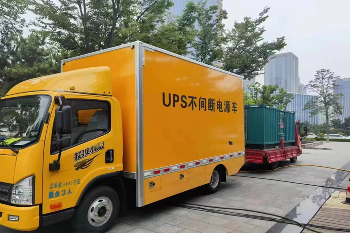 中平镇发电机租赁施工现场